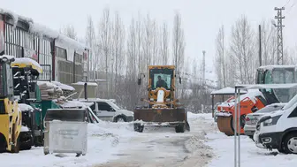 Son Dakika! Sivas Valiliği sınavları erteledi