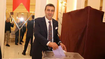 Sivas’ta Esnafın Gözü Bu Salondaydı! Demirgil Güven Tazeledi