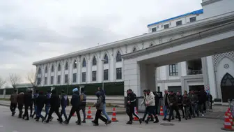 Yapay Zekada Kendilerini Kadın Yaptılar: 483 Milyonluk Vurgun