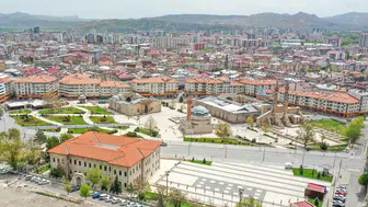 Sivas Belediyesi Vatandaşları Uyardı! 11 Ocak'ta Kar ve Fırtına Etkili Olacak mı? Sivas Hava Durumu!