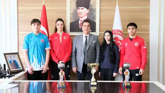 Sivas Cumhuriyet Ekibi Zirveye Damga Vurdu