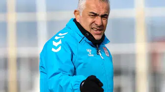 Mehmet Altıparmak ile yollar ayrıldı