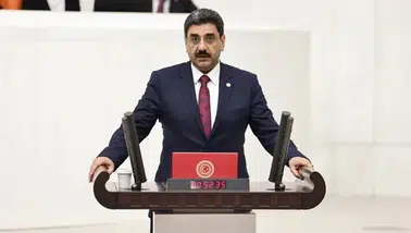 Aksu'dan Karasu'ya Sert Tepki! Sivas Siyasetine Yakışmıyor!