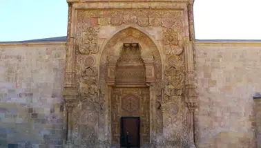 Divriği Ulu Camii ve Darüşşifası Hangi Sırları Barındırıyor