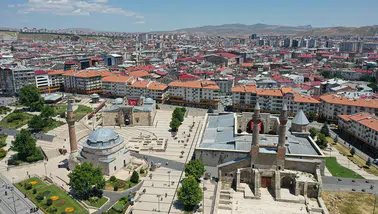 Sivas EMITT’te son 1 gün