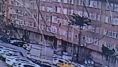 Komşuda Bir Vatandaş 5. Kattan Düşerek Hayatını Kaybetti!