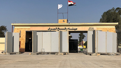 Gazze'den 87 Türk ve KKTC vatandaşı Refah Sınır Kapısı'ndan geçerek Mısır'a ulaştı