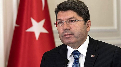 Bakan Tunç'tan avukatlar ile ilgili açıklamalar