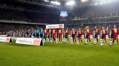 Son dakika! İki takım da maça çıkmama kararı almıştı... Süper Kupa'da 'İstiklal Marşı' krizi aşıldı
