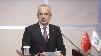  Bakan Uraloğlu'ndan demiryolu müjdesini verdi