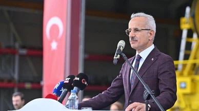 Bakan Uraloğlu: Ankara-İstanbul Süper Hızlı Tren Hattı'nın ön proje çalışmalarını tamamladık