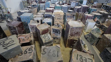 Enkazdan çıkan 200 çelik kasa sahiplerini arıyor