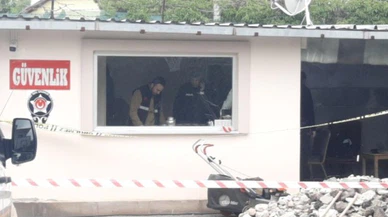 Silahını temizlerken arkadaşını vurdu