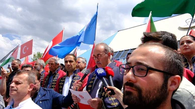 Cumhuriyet Üniversitesi kampüste Filistin için yürüdüler