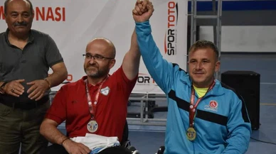 Engelleri de kaldırdılar, şampiyonlukla Sivas'a geldiler