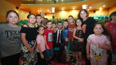 Karne hediyesi tiyatro