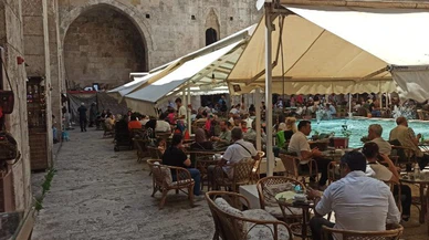 Sivas Şifahiye Medresesi esnaflarına bir dokun bin ah işit