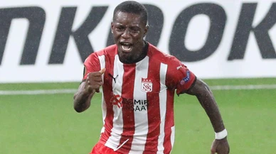 Sivasspor'un eski golcüsü Gradel, Sakaryaspor'a gitti