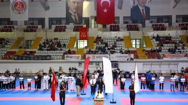 Sivas'ta Karate açılış seranomisi yapıldı