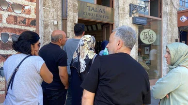 Sivaslı gurbetçiler kahvelerini almaya başladı