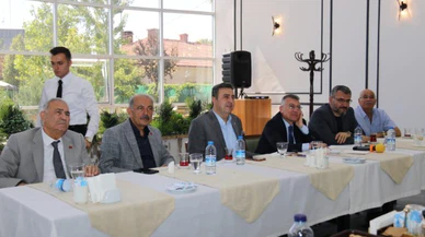 Milletvekili Güler esnafları dinledi