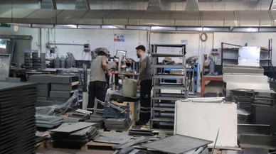 Deprem bölgesinde üretim seferberliği