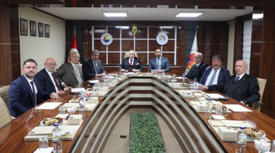 Sivas'ta Anadolu ÜPAK Yönetim Kurulu Toplandı