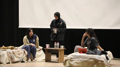 Sivas'ta gençler Tiyatro Sporu ile buluştu