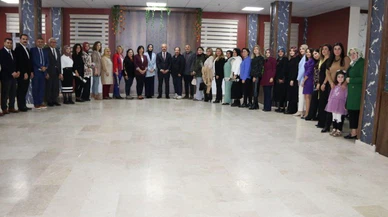 Sivas'ta öğretmenler yemekte buluştu