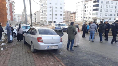 Sivas'ta lise öğrencisi ortaokul öğrencisini bıçakladı