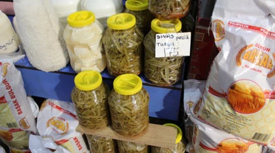 Sivas'ta vazgeçilmez turşu: Pezik Turşusu