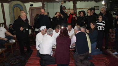 Sivas'ta Gazeteciler tel helvasına bayıldı