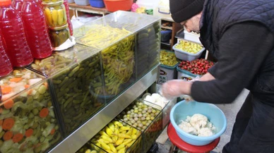 Sivas'ta turşu ile zemheriye direnç