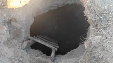 Define Ararken Jandarmayı Buldular