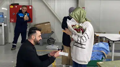 Tekstil fabrikasında evlilik teklifi molası