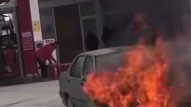 Otomobil Alev Aldı!