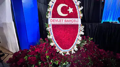 Devlet Bahçeli’den AK Parti Kongresine Anlamlı Hediye