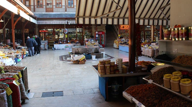 Sivas'ın Tarihi Hanında Alışveriş Günleri