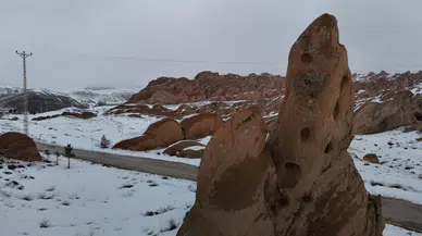 Sivas'taki Mars'a Kar Yağdı