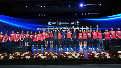 TÜBİTAK'da Sivas rüzgarı! 15 öğrenci derece yaptı