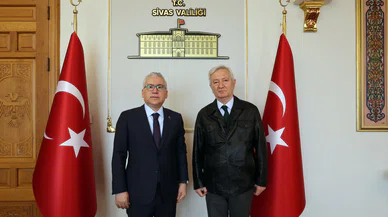 Beşir Ayvazoğlu'ndan Vali Şimşek'e ziyaret