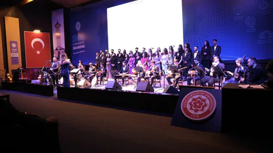 Sivas’ta unutulmaz Türk halk müziği gecesi