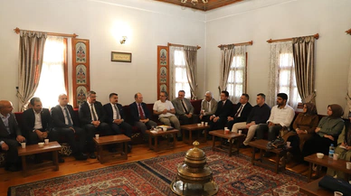 Yusuf Kaplan Sivas'ta öğretmenlerle buluştu