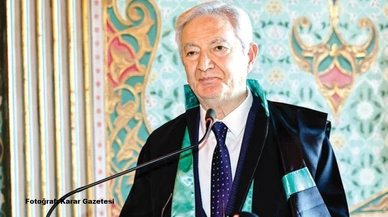 Beşir Ayvazoğlu’na İstanbul Üniversitesi’nden Fahri Doktora Unvanı