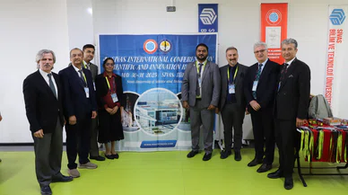 SBTÜ'de başlayan kongre merak uyandırdı