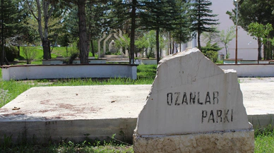 Sivas'ta ozanlar garip parklar da bir garip