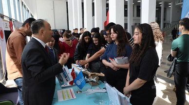 Sivas'ta üniversiteler kendini tanıttı