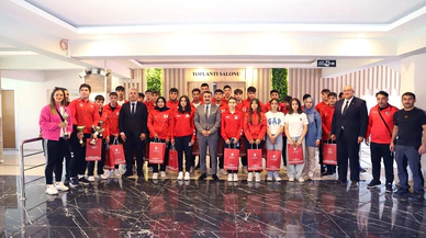 Sporda da başarılı öğrenciler ödüllendirildi