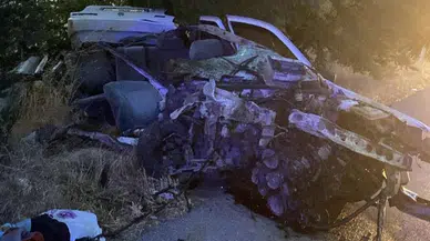 Feci Kaza 3 Ölü 1 Ağır Yaralı