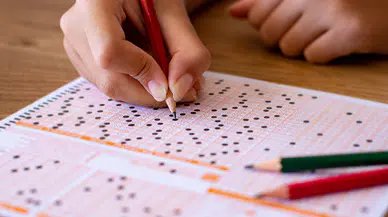 Veliler, Sınavdaki Hata Nedeniyle LGS Yeniden Yapılmasını Talep Ediyor